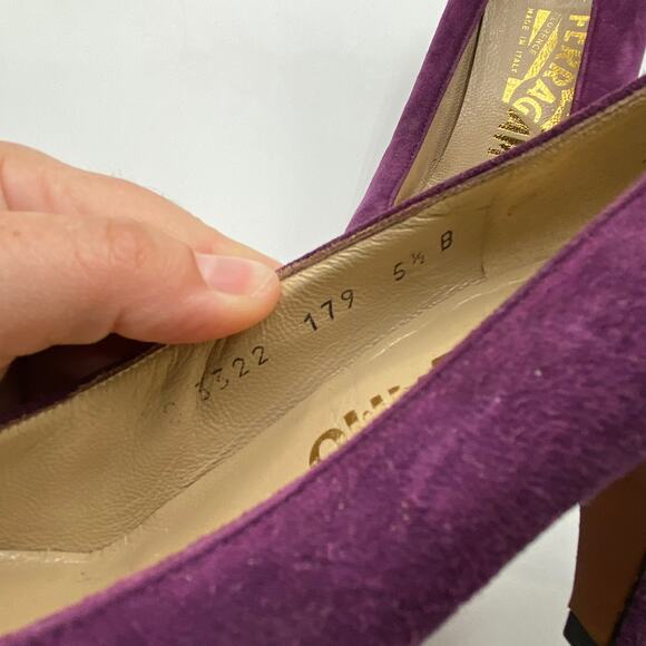 Ferragamo Vintage Purple Suede Heels Size 5.5 Colorful Classic Career‎ Preppy - Picture 4 of 8